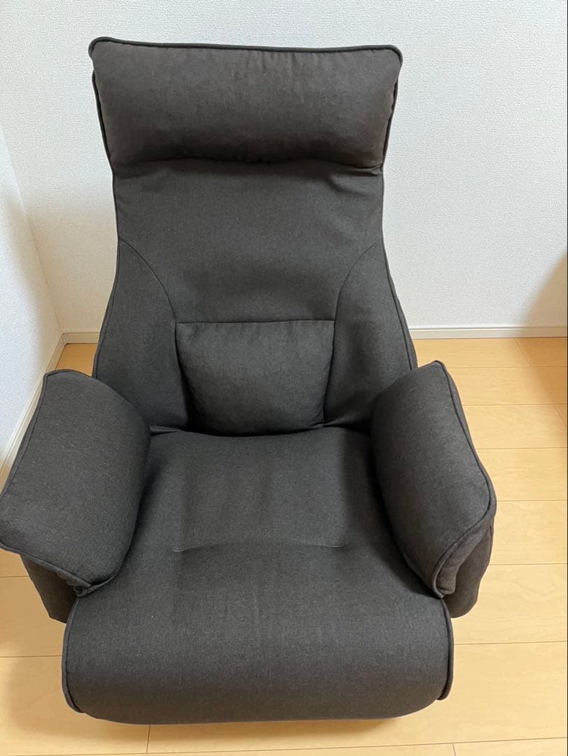 【ほぼ新品】14段階リクライニング回転座椅子