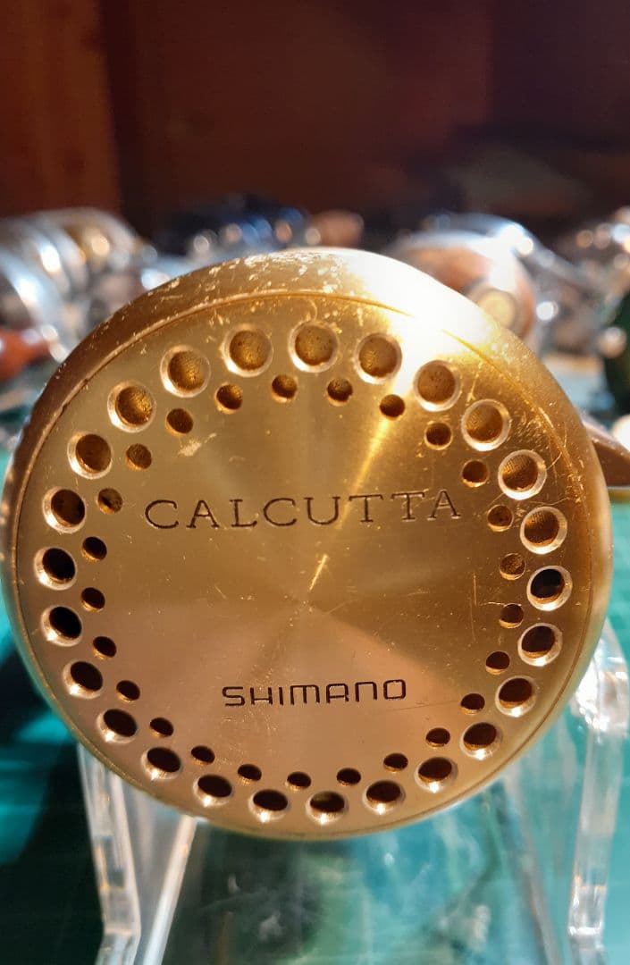シマノ カルカッタ50XT ウッドノブハンドルカスタム