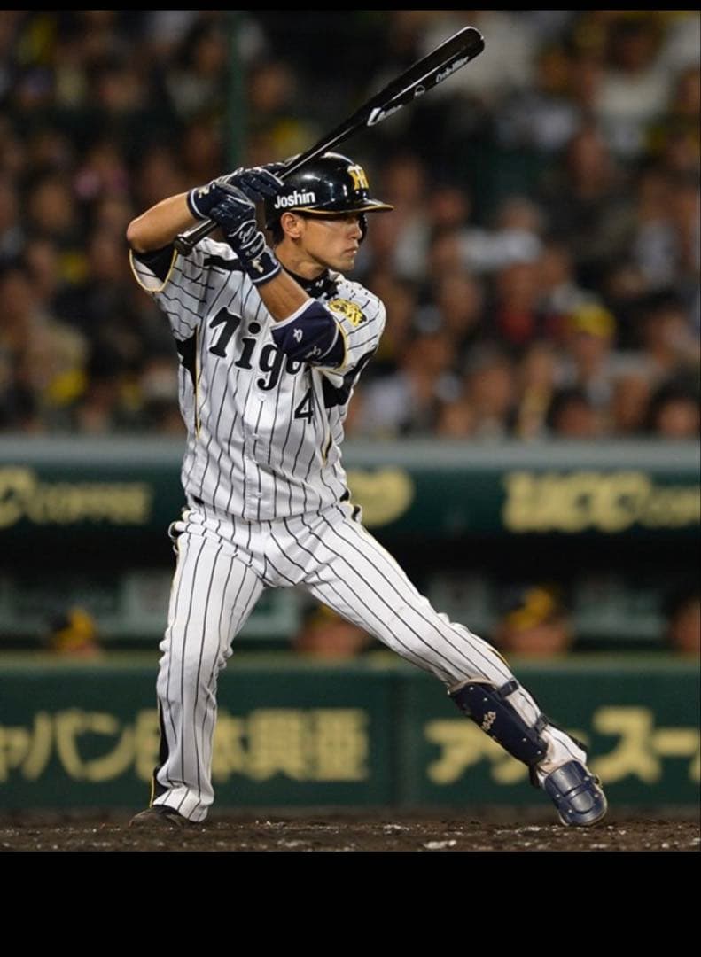 阪神タイガース　上本博紀実使用　エルボー　フット