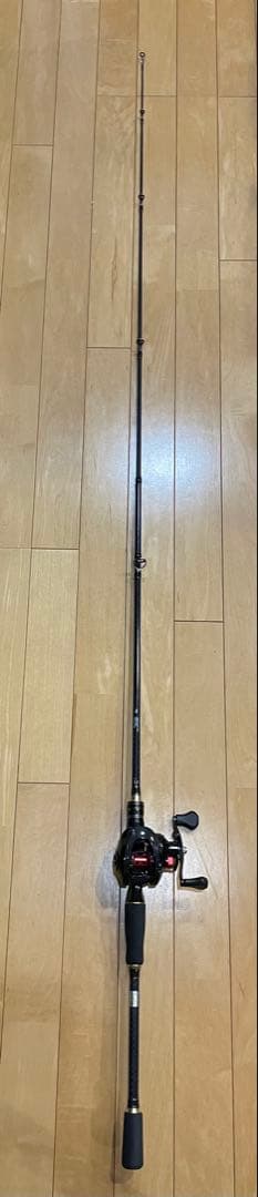 バス釣りセットベイトロッド&ベイトリール（パワーハンドル右巻）リール糸巻き付き