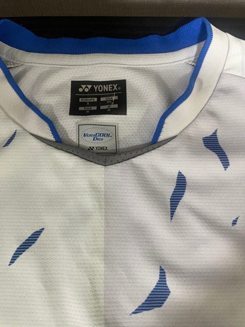 日本代表　桃田賢斗モデル　YONEX ノースリーブシャツ 青カモフラージュ