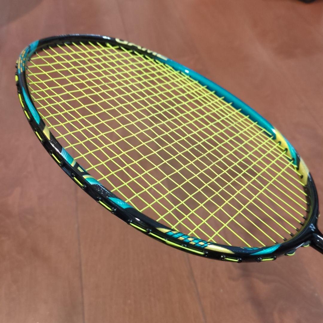 【美品】YONEX　ASTROX88S 廃盤カラー 4U5