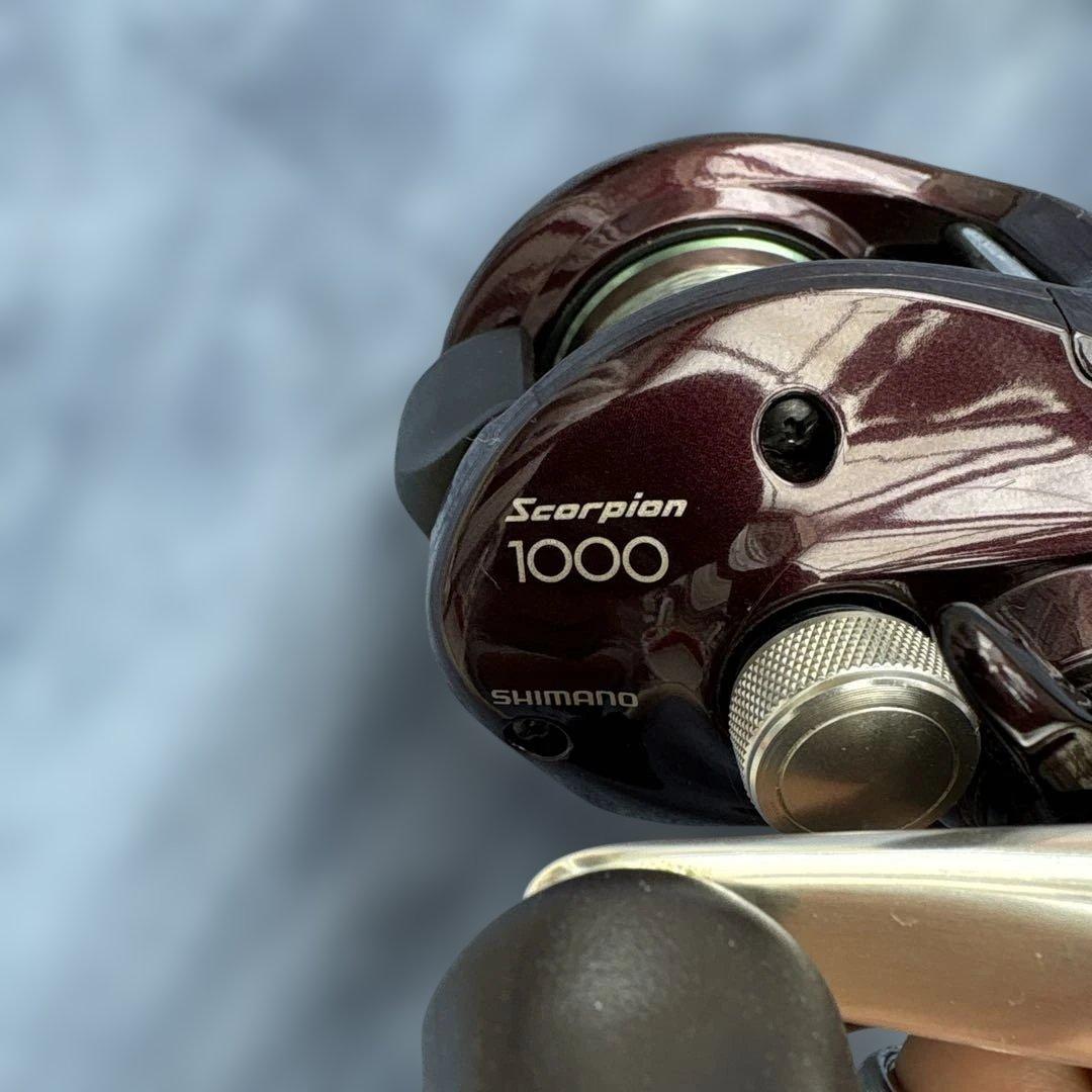 Shimano Scorpion 1000 ベイトリール　RH