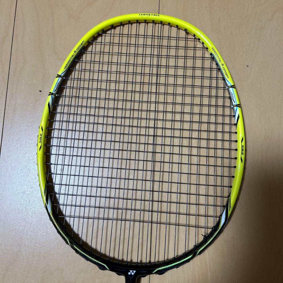 【本日のみ大幅値下げ】ヨネックス　ナノレイ　スピード