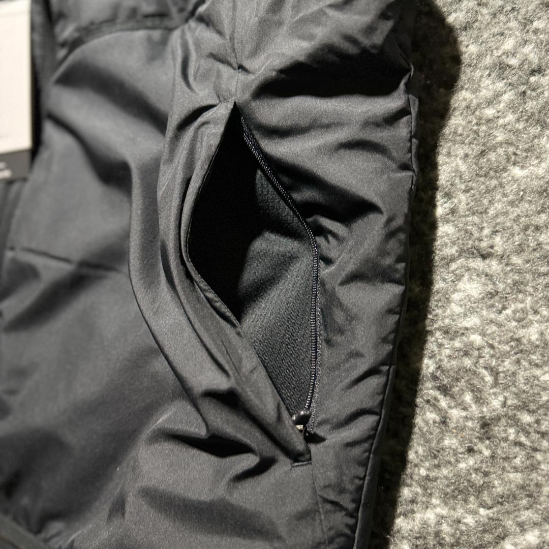 新品 ナイキ ランニング ベスト Msize 黒 メンズ 保温 撥水 ステッチ