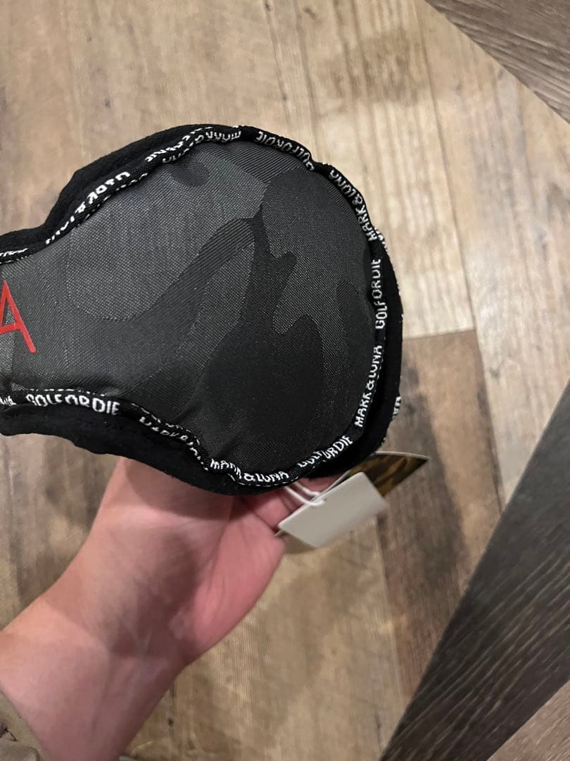 新品 MARK & LONA マークアンドロナ イヤーマフ 耳当て ゴルフウェア