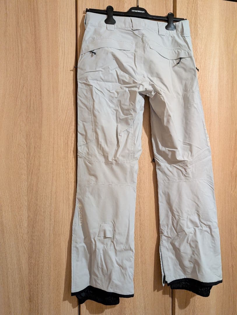 新品未使用タグ付 Burton ak サイクリック パンツ グレークラウド S