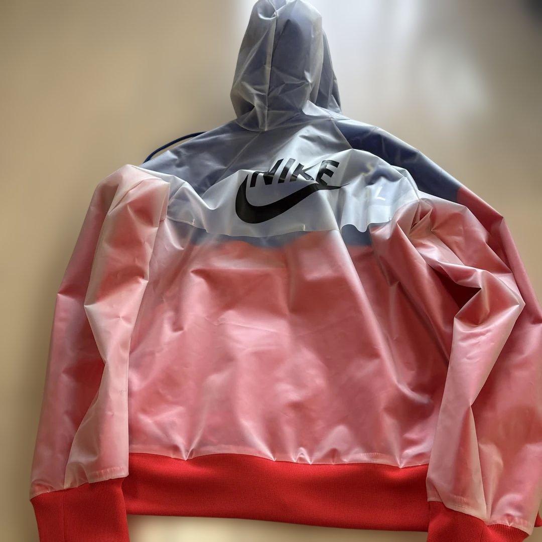 NIKE アウタージャケット