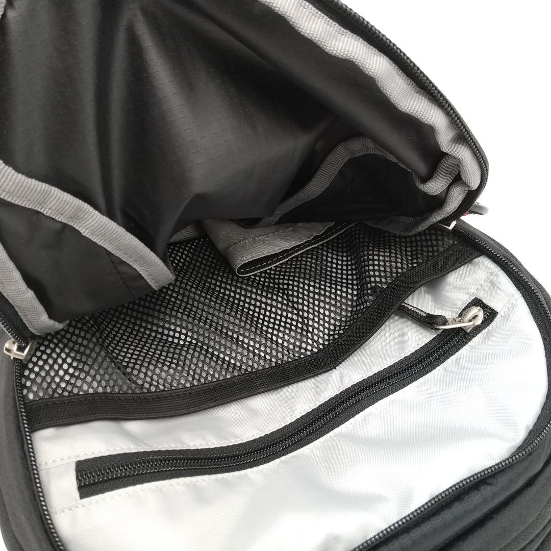 2462番 deuter Race EXP AIR 14+3
