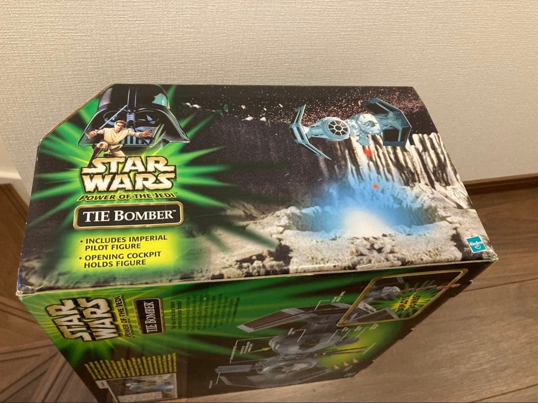 スターウォーズ　ハズブロ　ビークル　タイボマー　未開封