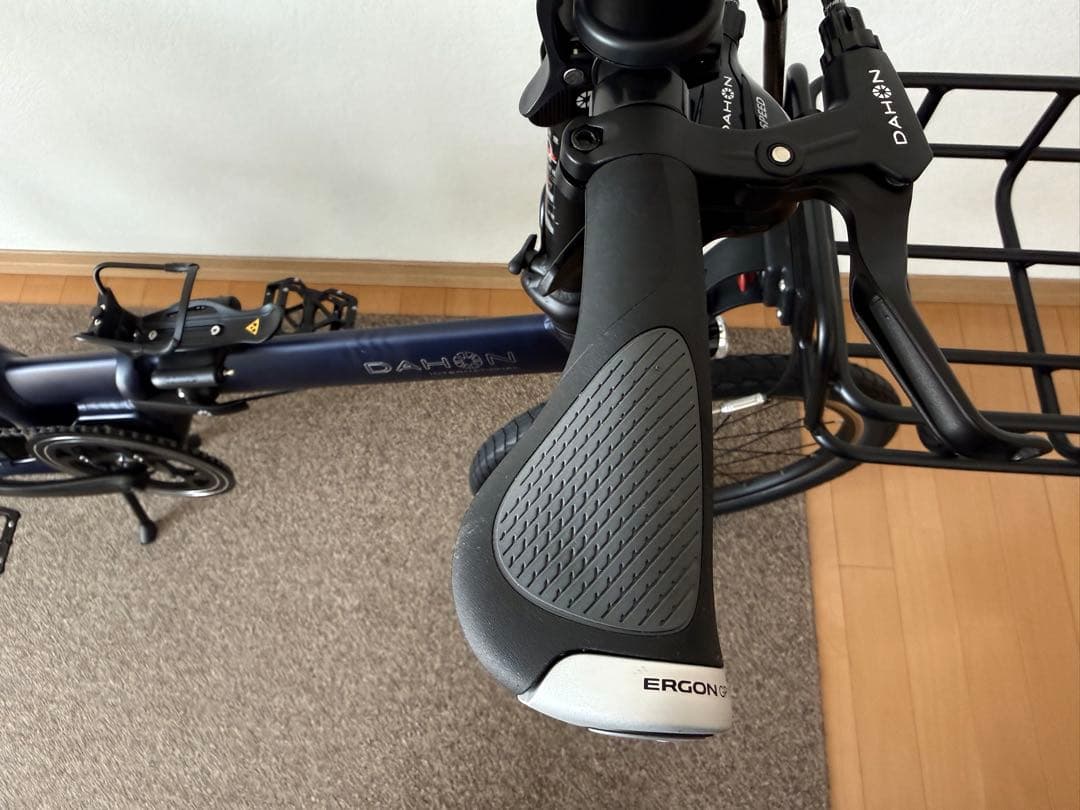 ⭐️極美品 DAHON UNIO カスタム装備品多数 走行42㌔