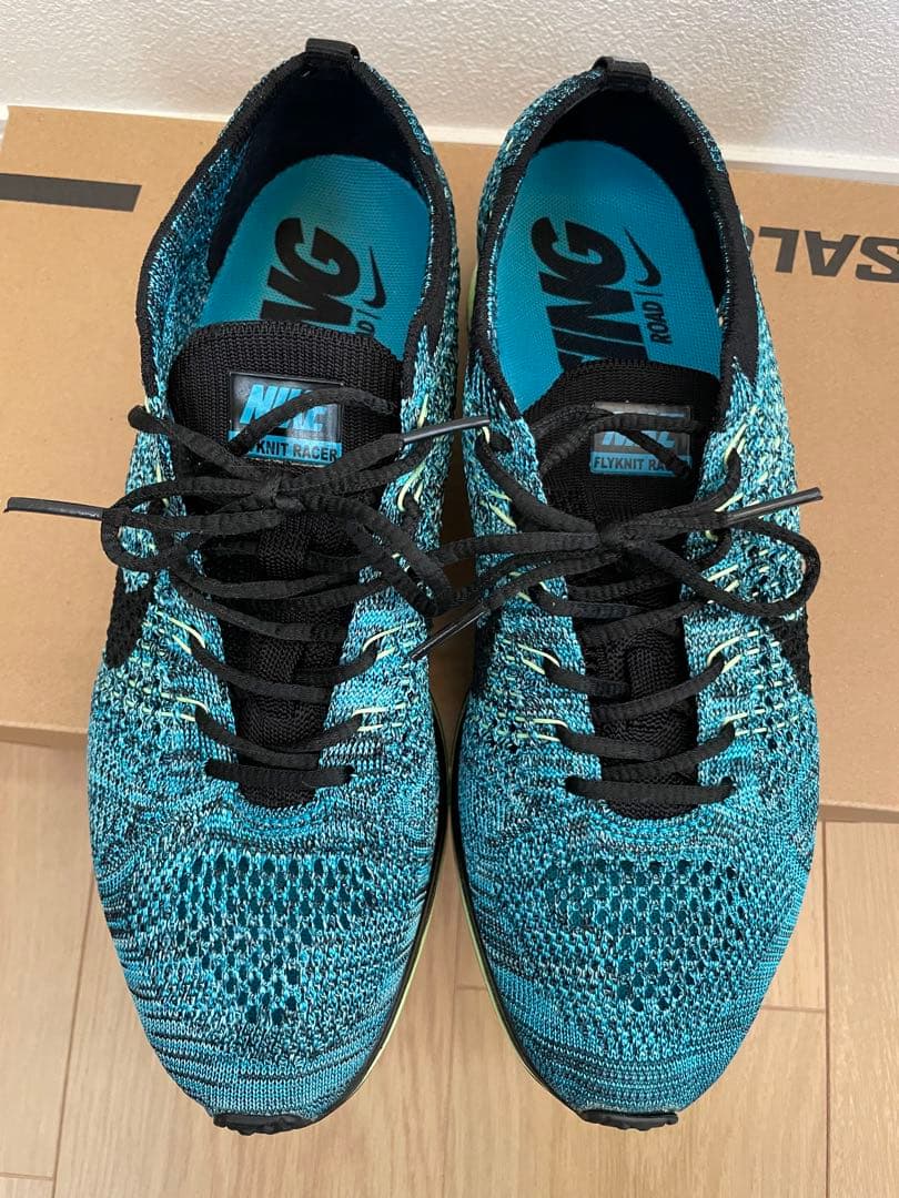 Nike フライニットレーサー26.0cm