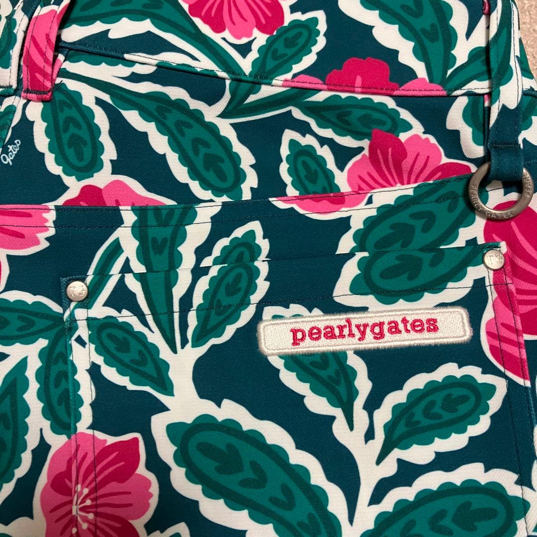 ゴルフ美品⭐︎PEARLY GATES ストレッチパンツ ハイビスカス柄
