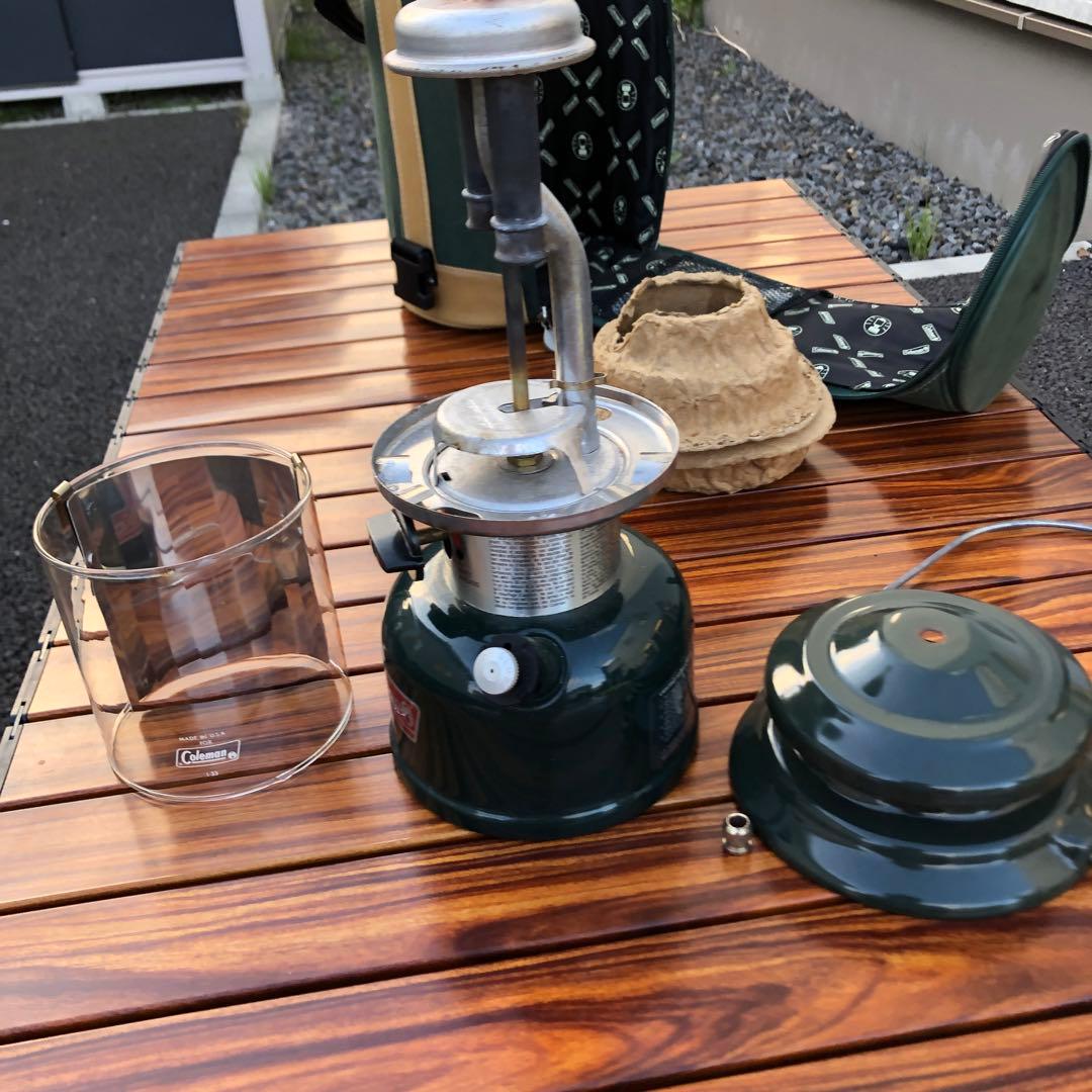 Colemanのグリーンランタン　収納ケース付き