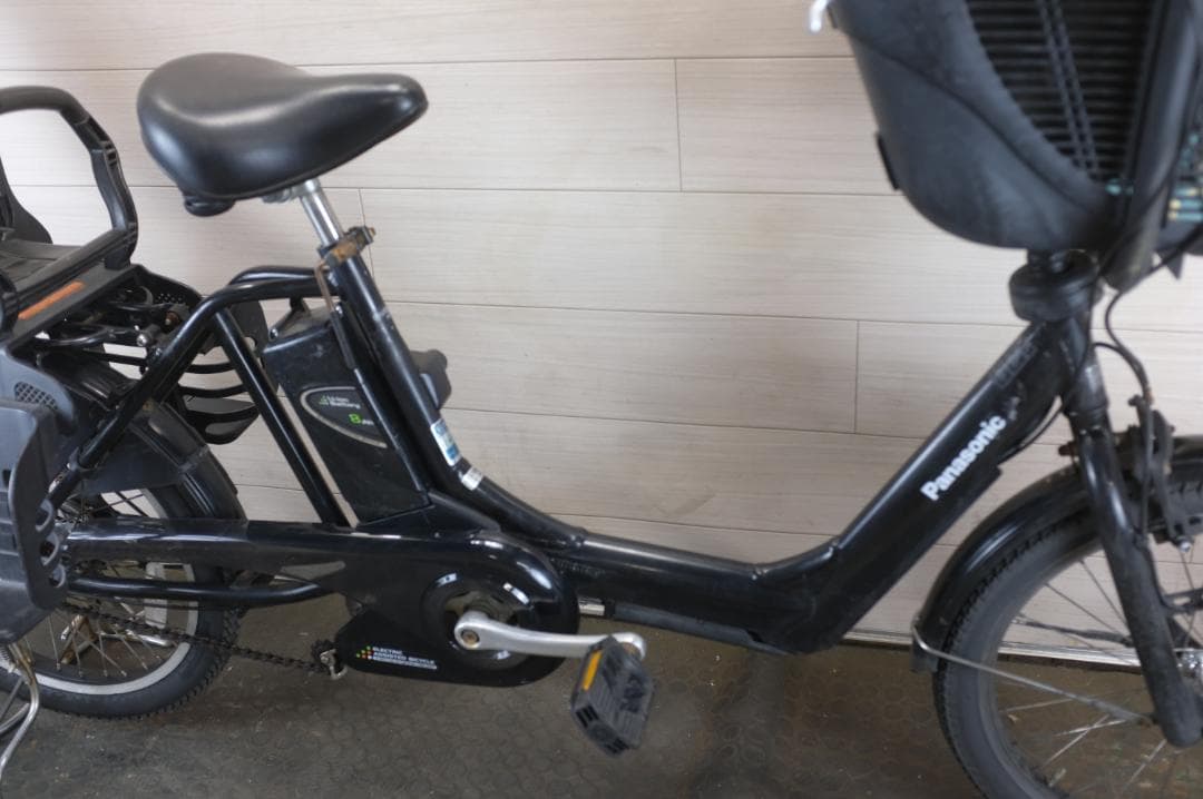 電動自転車 パナソニックギュット　20インチ　3段　8.0Ah充電器あり
