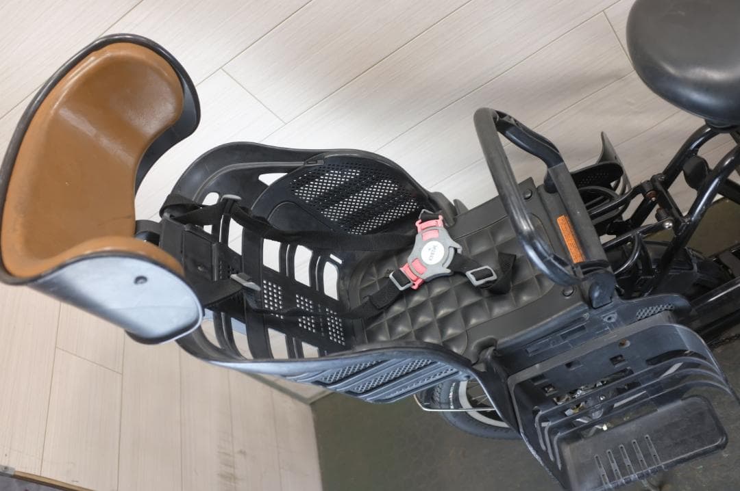 電動自転車 パナソニックギュット　20インチ　3段　8.0Ah充電器あり