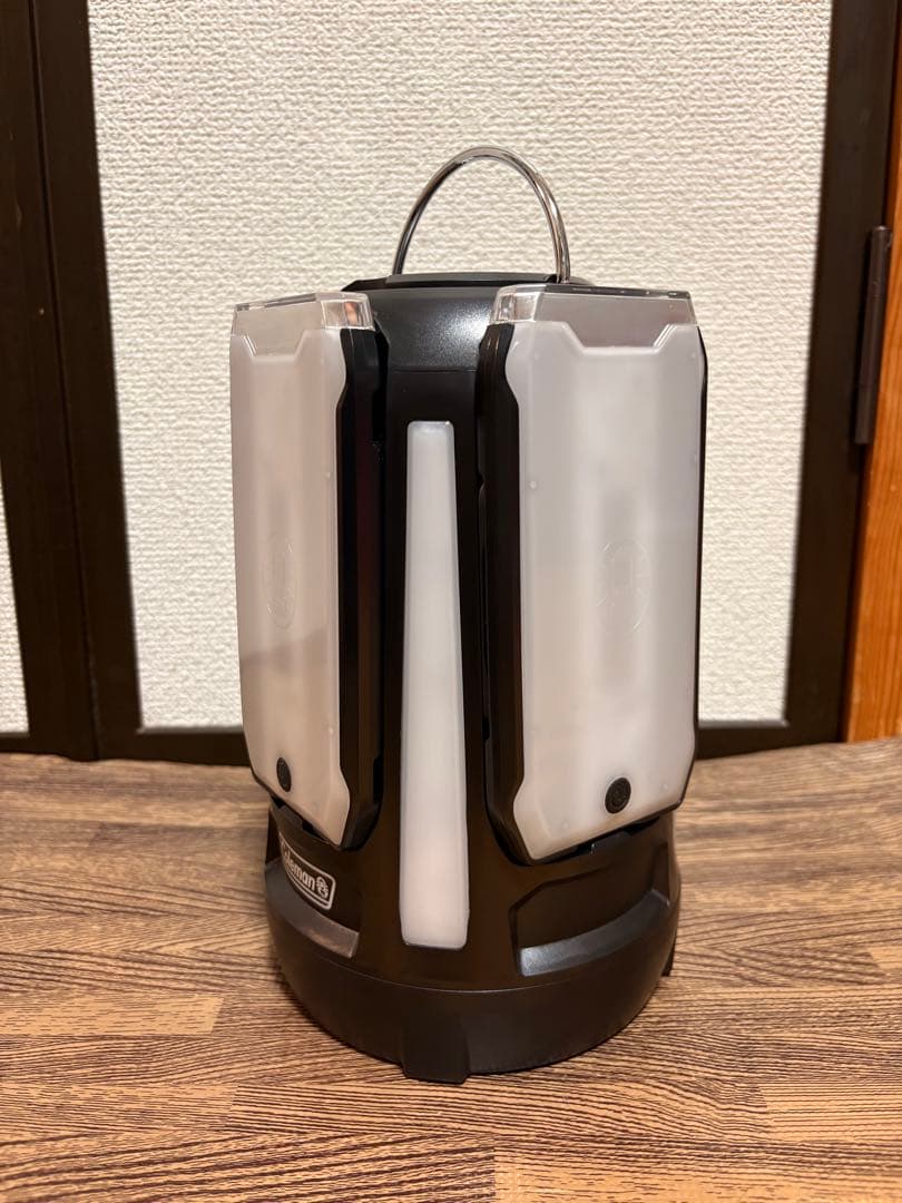 ケース付　Coleman クアッドマルチパネルランタン