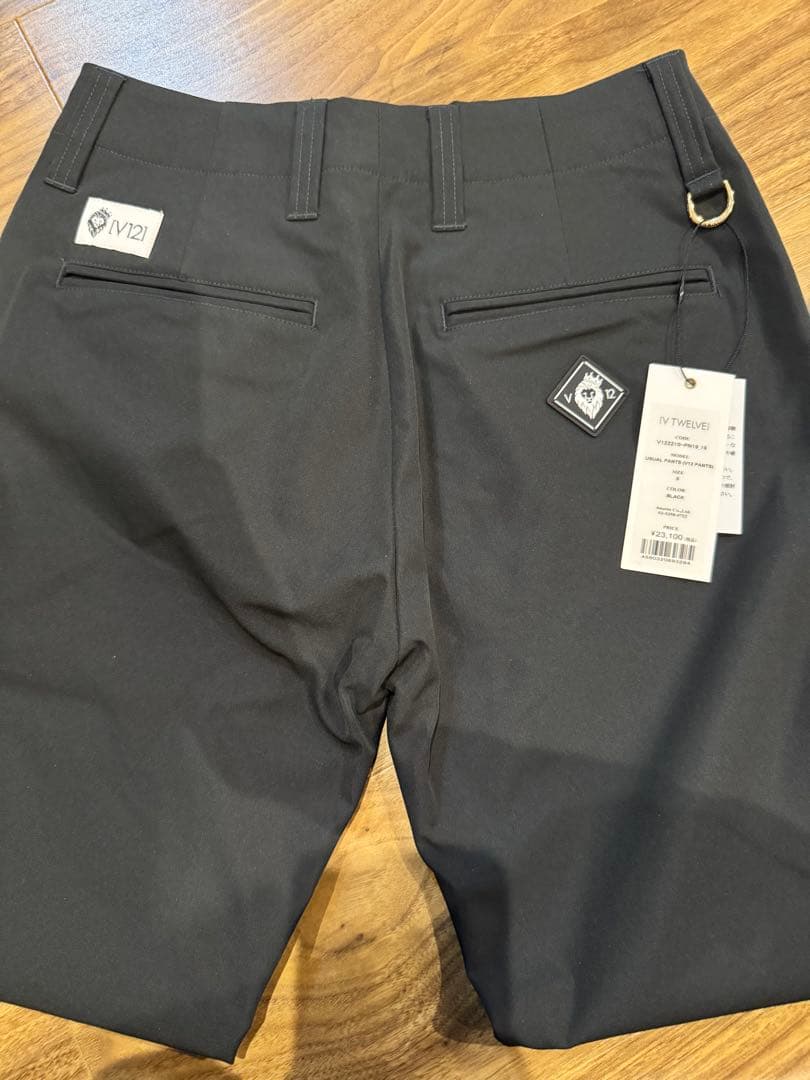 お買い得★新品未使用★V12 ブラックパンツ レディース