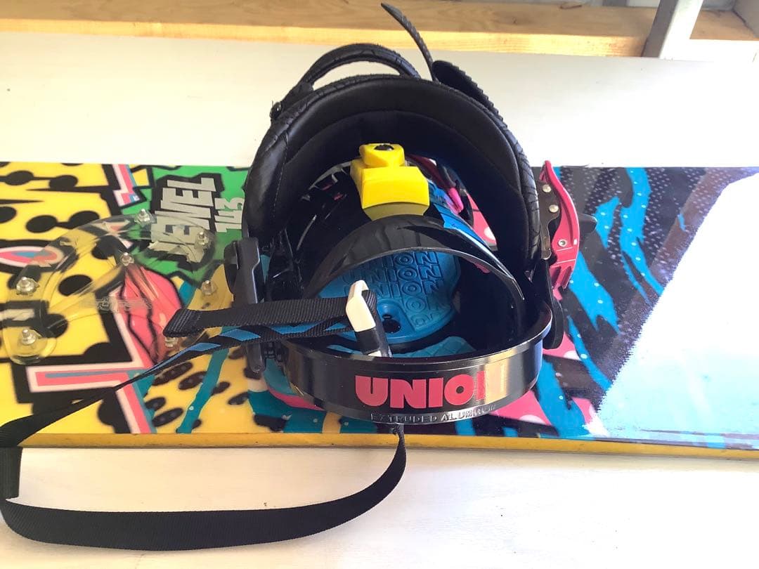 [z921]Union Jewel スノーボード バインディング付き