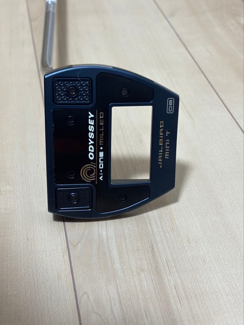 オデッセイ Ai-ONE MILLED JAILBIRD mini Tパター
