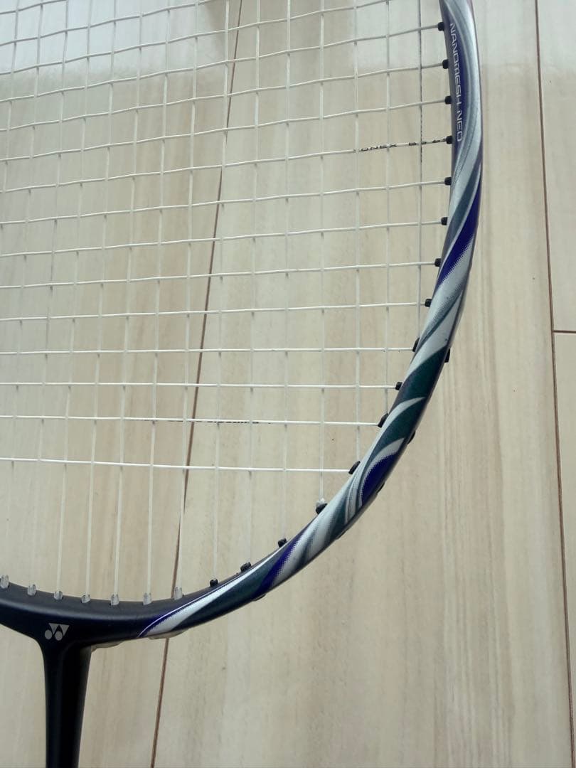 ほぼ未使用。YONEX バドミントンラケット　アストロクス100zx 3u5g