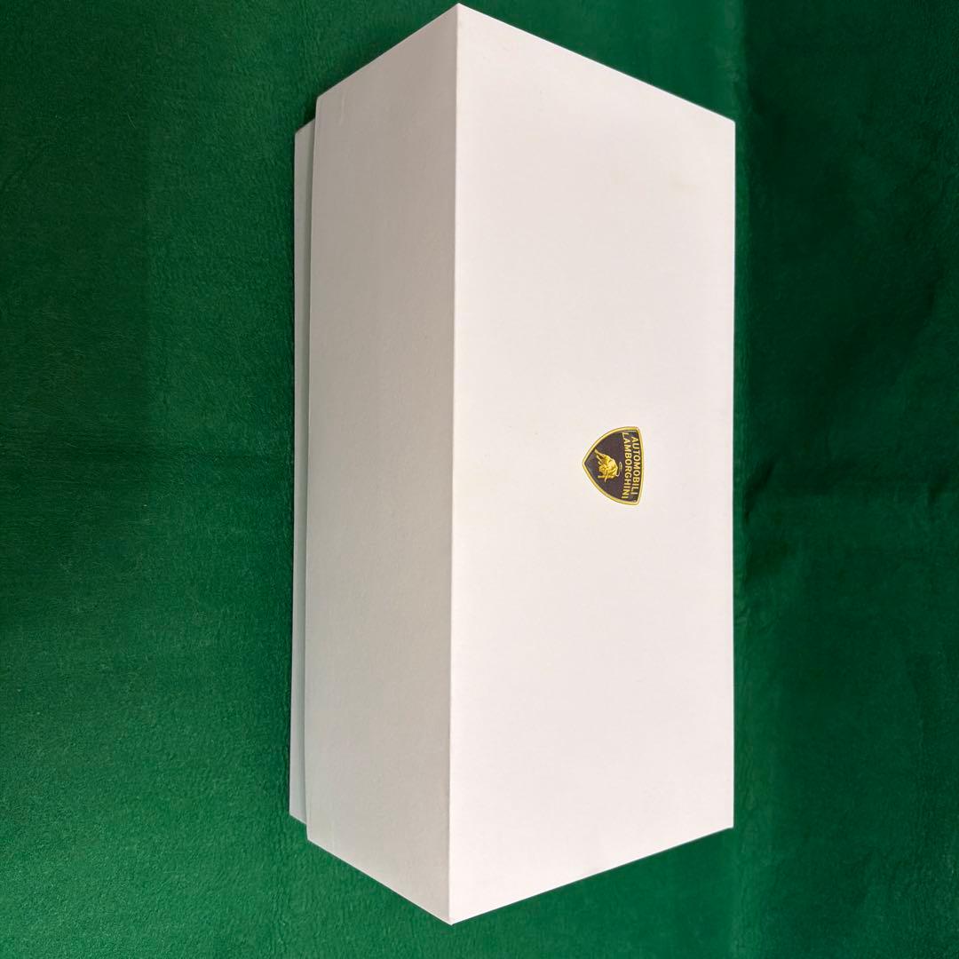 ランボルギーニ　ウルス　MRコレクション　1/18