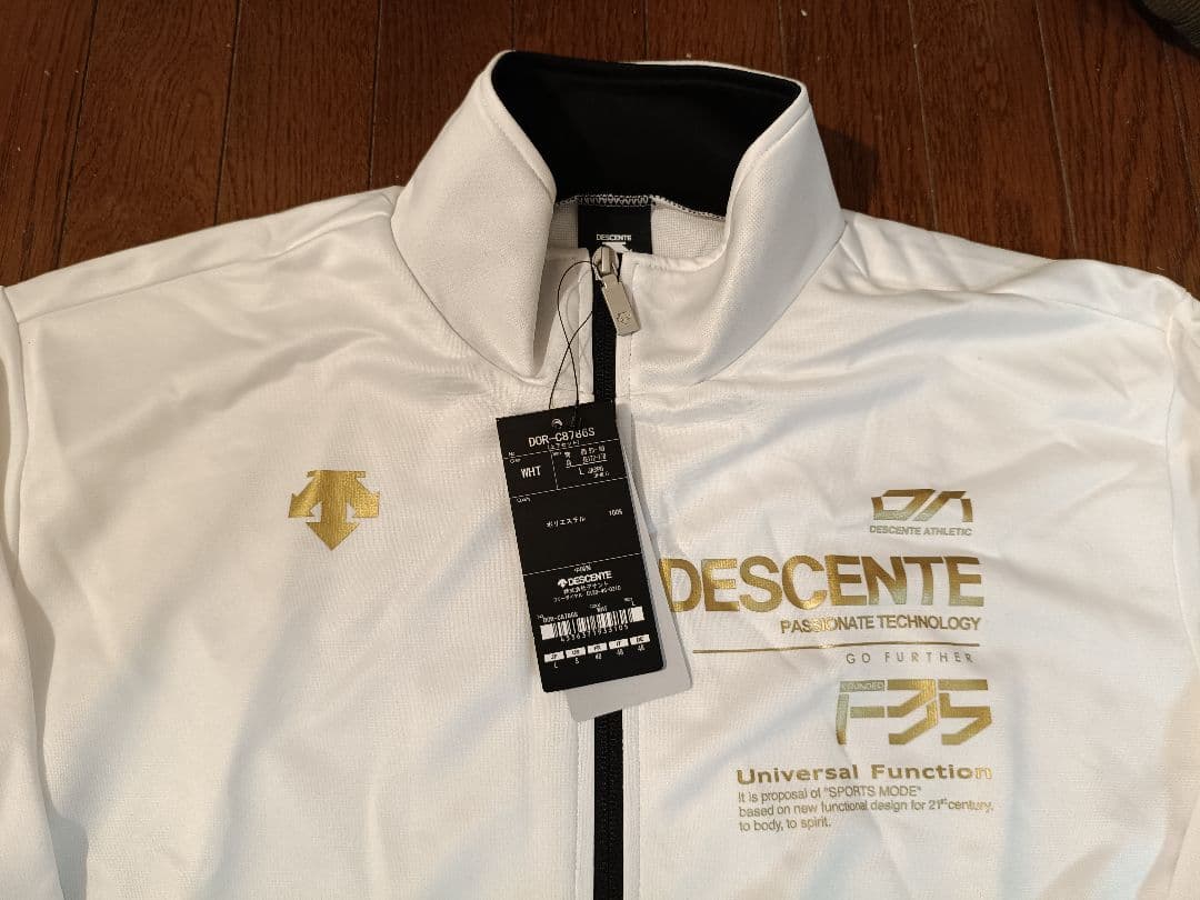 DESCENTE ホワイトxブラック　ジャージ　Lサイズ　【新品未使用】