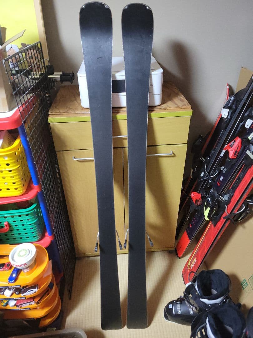 スキー板　NORDICA　144