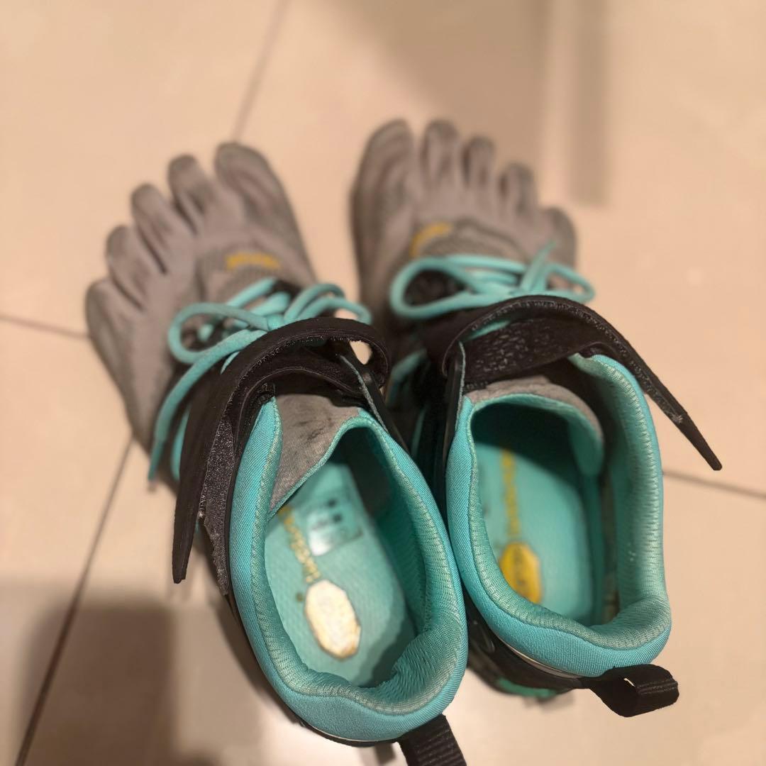 Vibram FiveFingers US 7-7.5 レディース　22.5cm