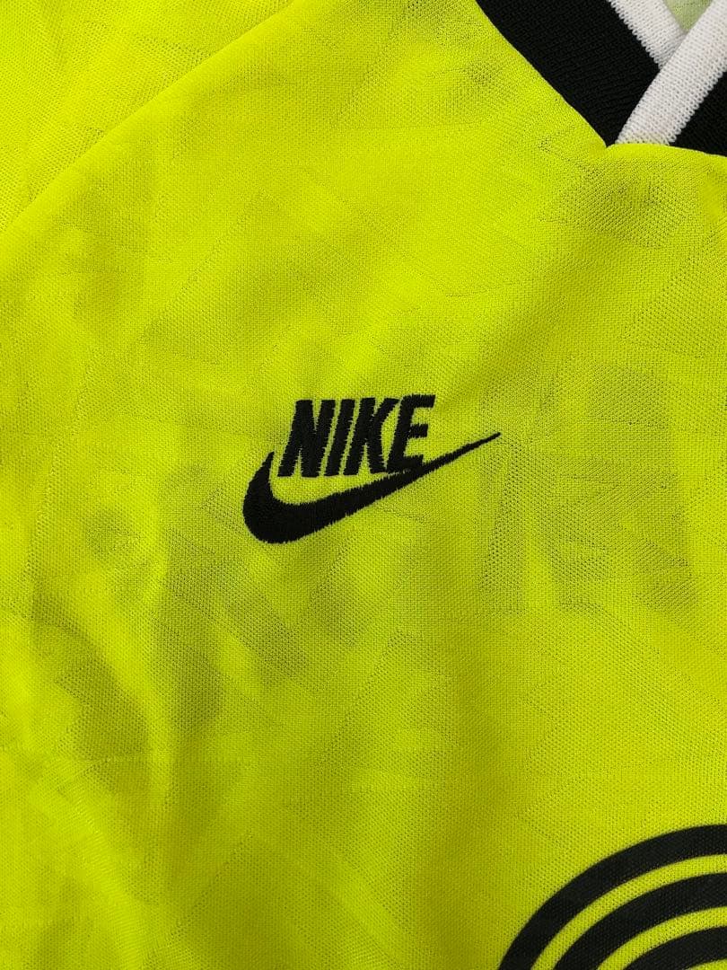 H491　NIKE　BVB　DORTMUND　ナイキドルトムントユニフォーム　Ｍ