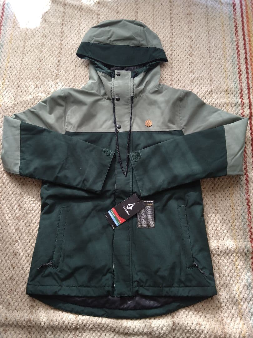K*K様 新品未使用 VOLCOM 上下セット JACKET BIB OVERA