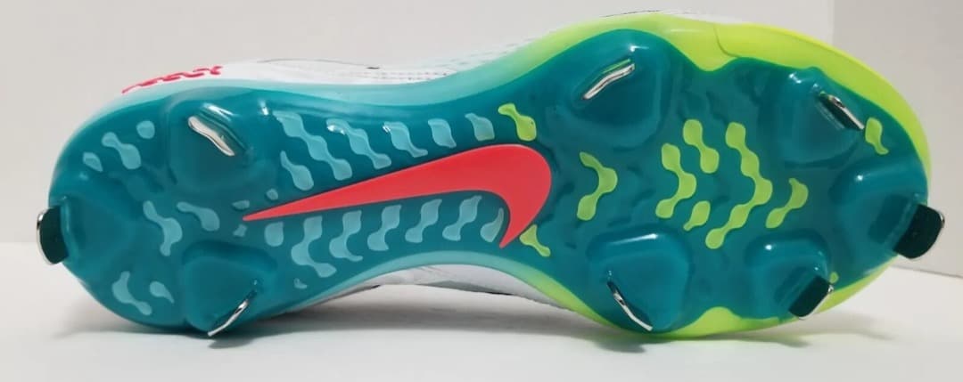新品★USA国内限定発売モデル☆NIKE★Hyperdiamond 4★26cm
