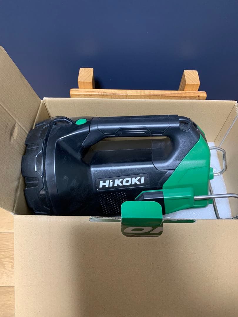 送料込み❗️ほぼ未使用品❗️HiKOKI サーチライト　UB18DA本体のみ