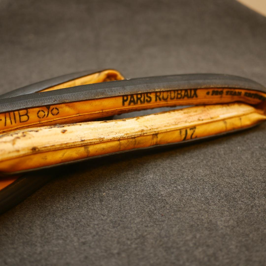チームスカイ支給品 FMB ParisRoubaix チューブラー 27㎜ ２本