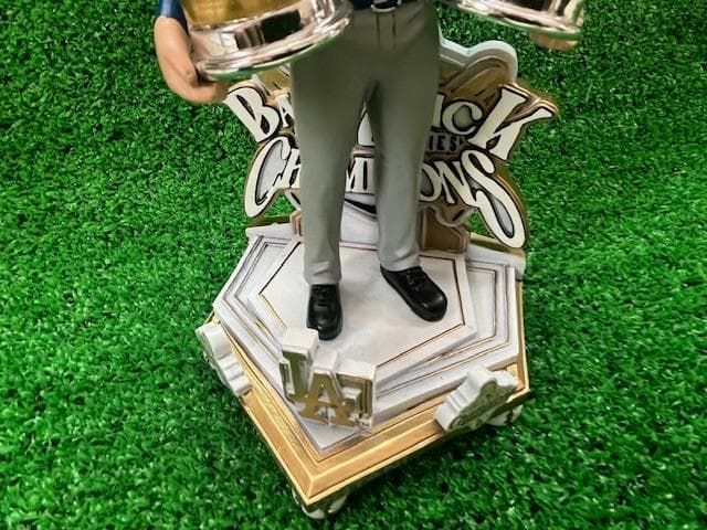 大谷翔平2025WS\"BACK TO BACK”CHAMPIONSフィギュア