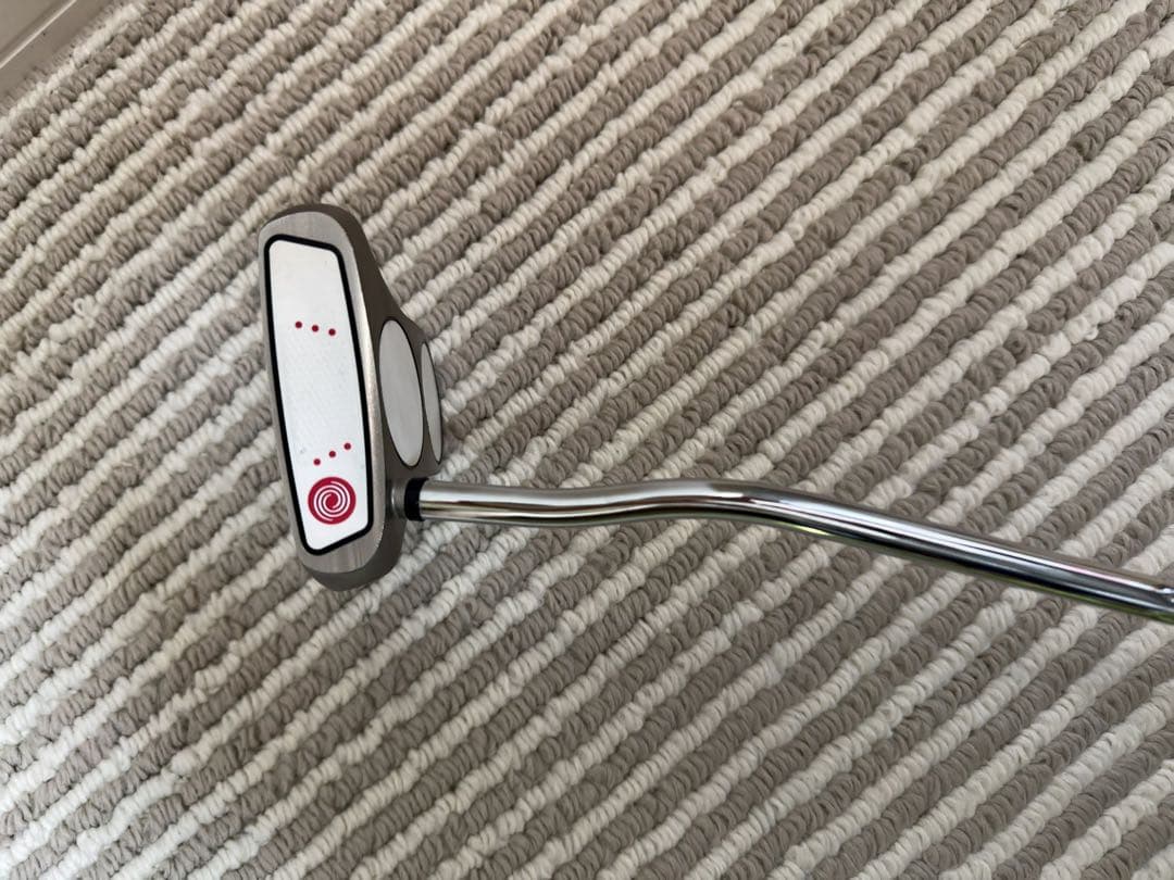 ODYSSEY 2-ball パター レディース　32インチ