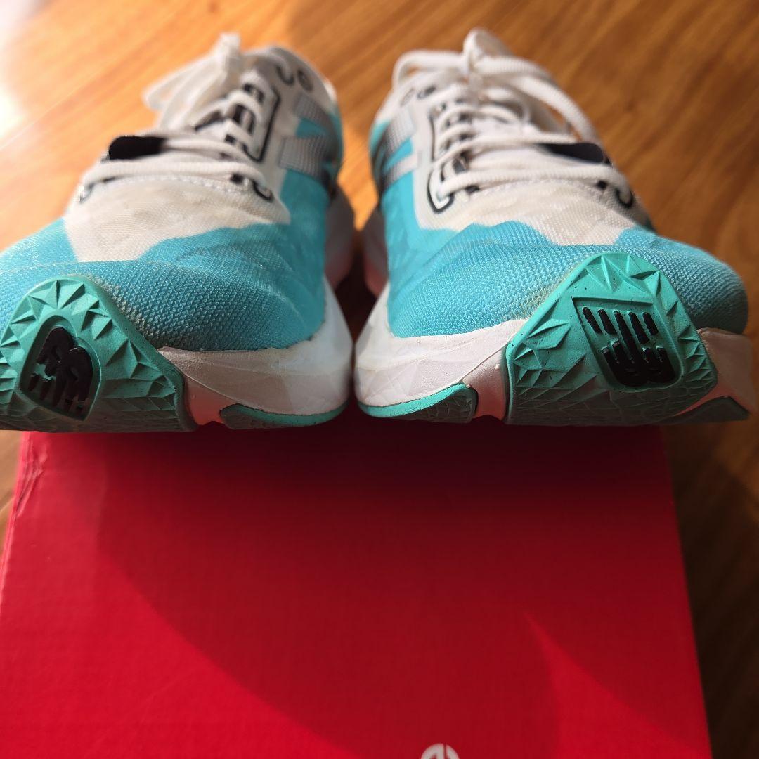 New Balance FuelCell ランニングシューズ25.5㎝