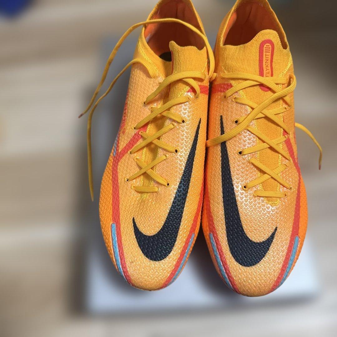 Nike Phantom サッカーシューズ オレンジ