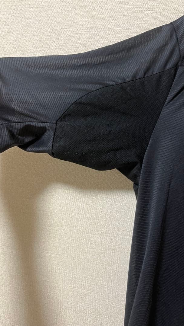 Castelli ブラック サイクルジャージ フルジップ