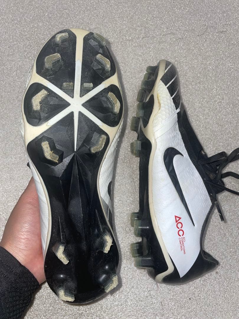 サッカースパイク NIKE ナイキ