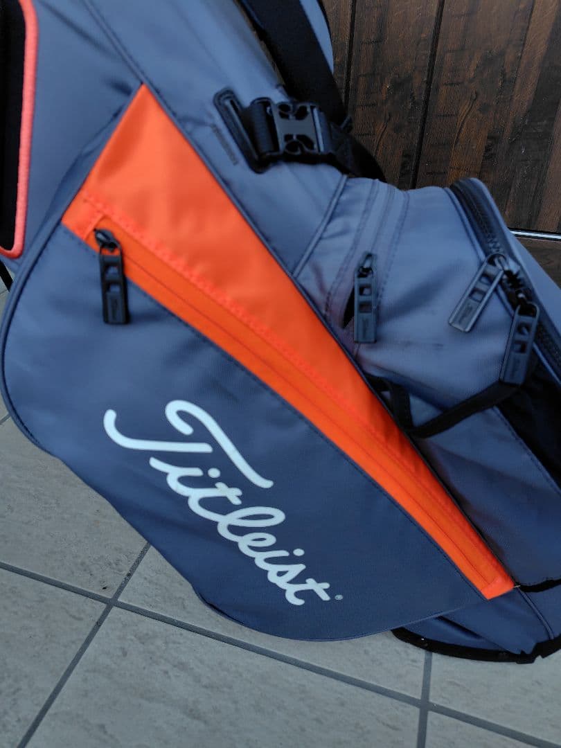 Titleistキャディバッグ 4分割 グレー×オレンジ セルフスタンドキャリー