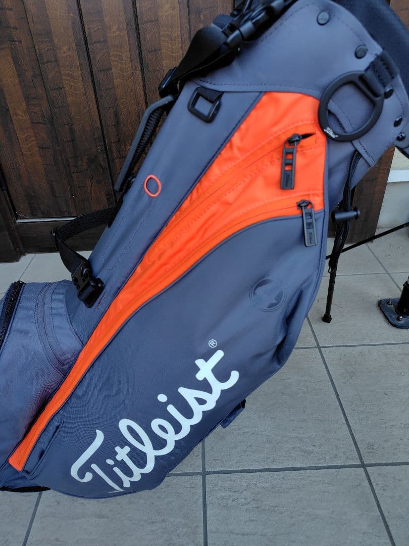 Titleistキャディバッグ 4分割 グレー×オレンジ セルフスタンドキャリー