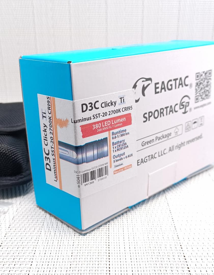EAGTAC D3C チタン SST-20 2700K 95CRI