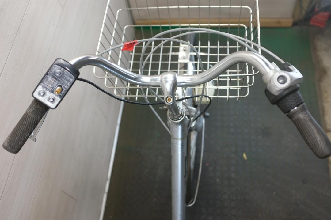電動自転車 パナソニック　26インチ　3段　6.6Ah充電器あり