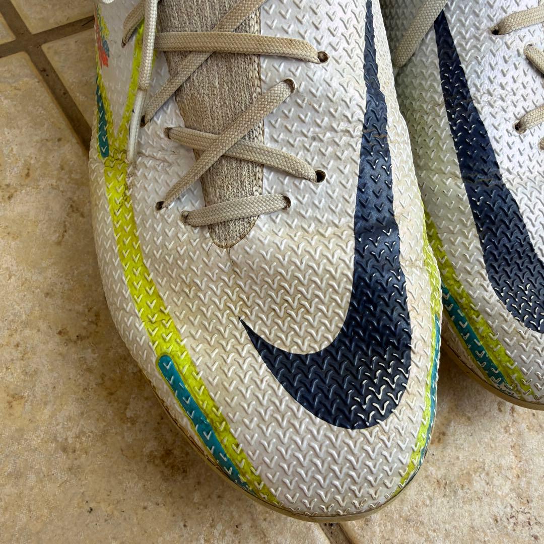 Nike PHANTOM GT2 エリート　AG-PRO