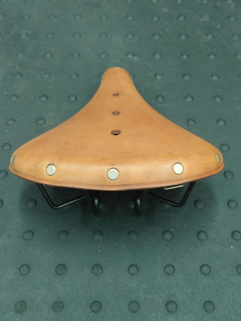 藤田サドル　Belt　レザーサドル　デッドストック品