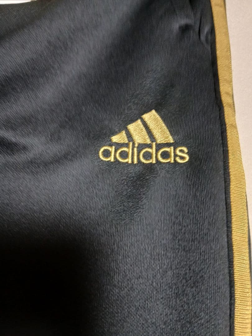 【adidas アディダス】 未使用品 ジャージ上下セットMサイズ