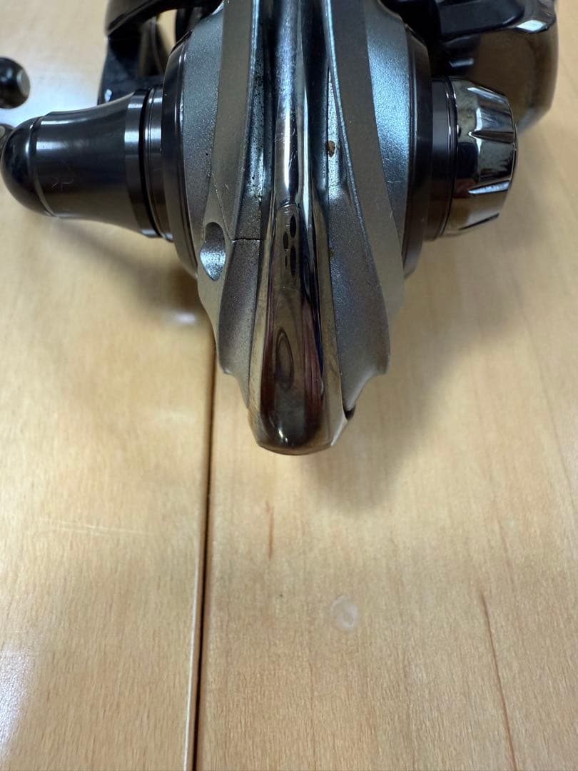 18CALDIA LT2500S スピニングリール