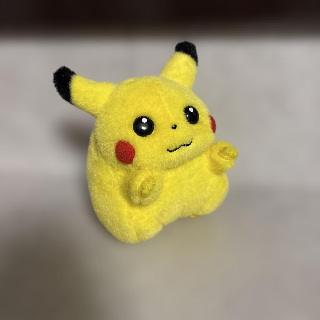 ポケモン TOMY ピカチュウ ぬいぐるみ 初期ピカチュウ　レトロ
