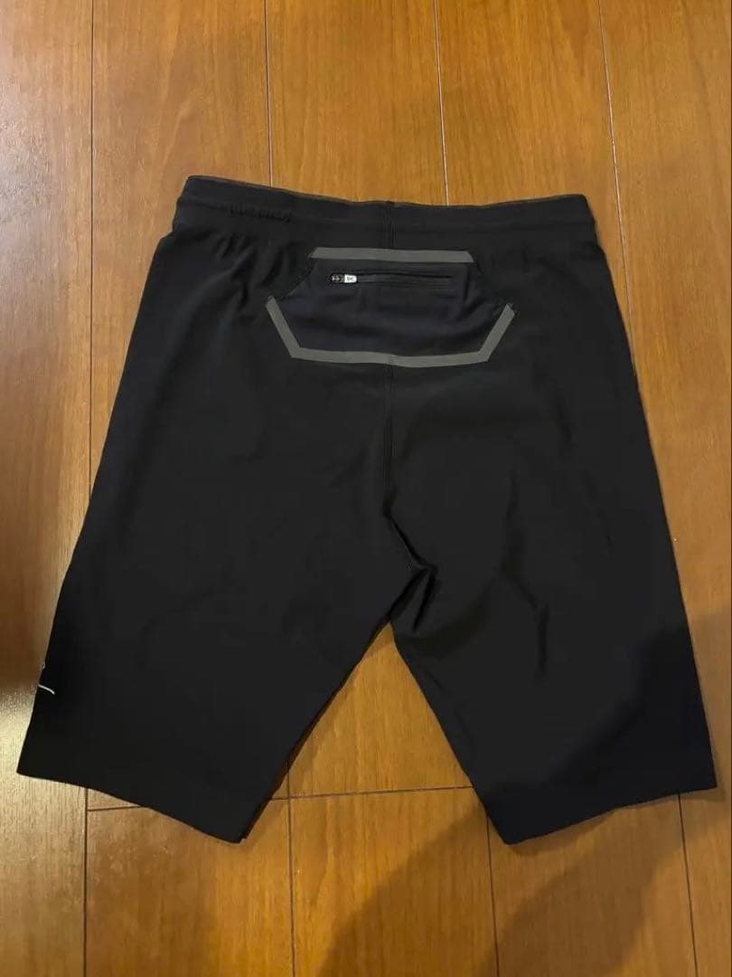 美品　希少　on ブラック ランニング　ハーフタイツ　上下セット